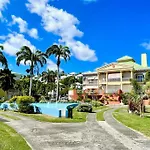 Coco Breeze - Anse Des Rochers